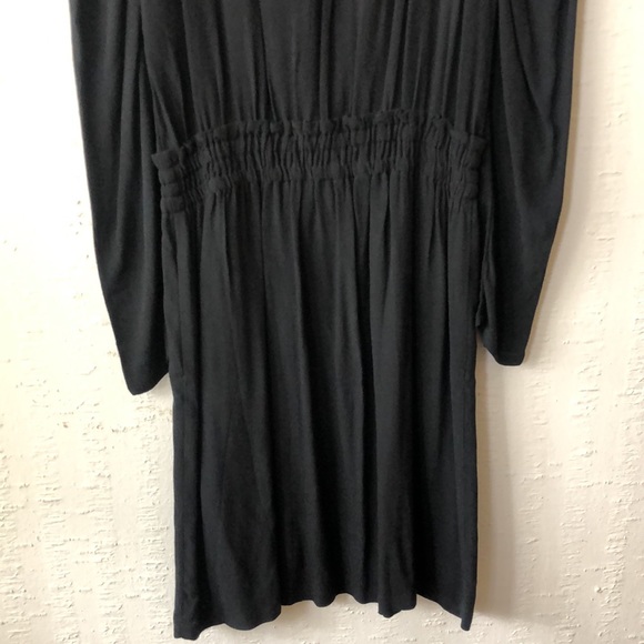 SANDRO BLACK DRESS SIZE 1 - LIKE NEW! Gold zipper details & puff shoulder detail - Picture 11 of 13